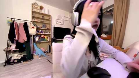 adelineschempp @ chaturbate on 20250917