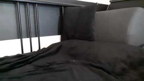 apollobest77 @ chaturbate on 20250919