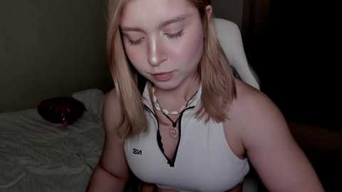 vanillalivitski @ chaturbate on 20250919