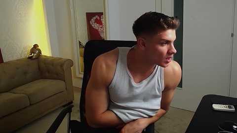 maxkaiden @ chaturbate on 20250920