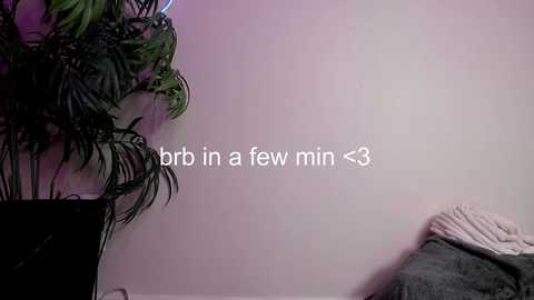 oliviaowens @ chaturbate on 20250920