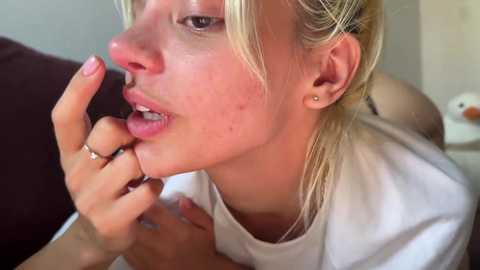 lesi_moonie @ chaturbate on 20250921