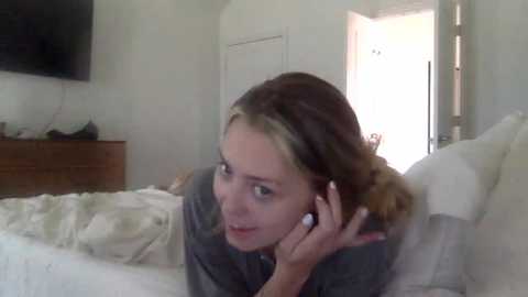 madirose69 @ chaturbate on 20250921