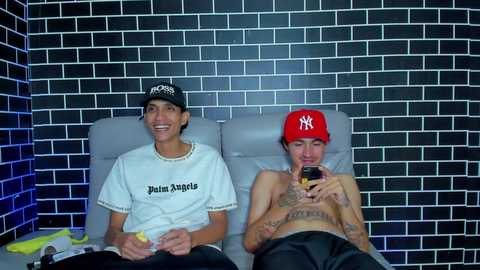 elmessi_ @ chaturbate on 20250923