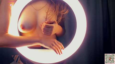 tessiekhanponaphan @ chaturbate on 20250923