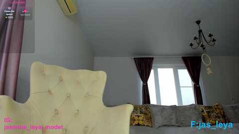 im_jasmine @ chaturbate on 20250924