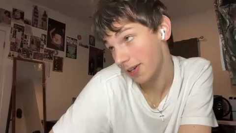 its_rowan @ chaturbate on 20250924