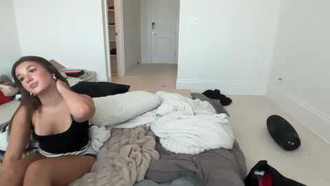 avaowenss @ chaturbate on 20250925