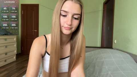 jinnyjaquins @ chaturbate on 20250925