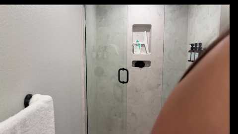 xxkissesinthedarkxx @ chaturbate on 20250925