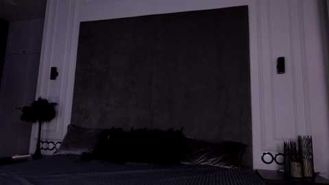 miladenver @ chaturbate on 20250926