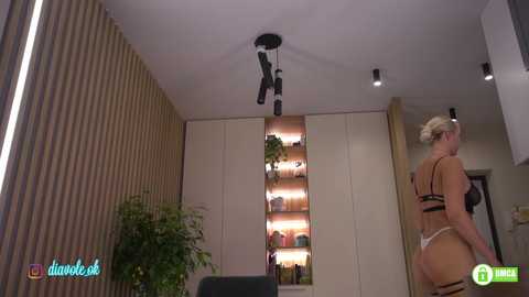 _kateline_ @ chaturbate on 20250928