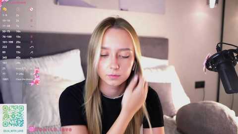 alodiaacomb @ chaturbate on 20250928