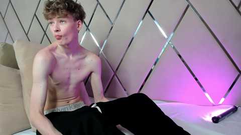 curlytwinkboy @ chaturbate on 20250928