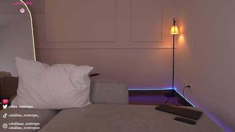 vanessa_sexxy @ chaturbate on 20250928