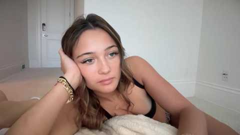 avaowenss @ chaturbate on 20250929