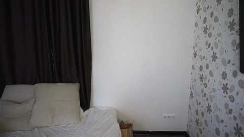 liersery @ chaturbate on 20250930