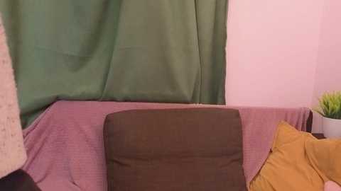 pamilarakestraw @ chaturbate on 20250930