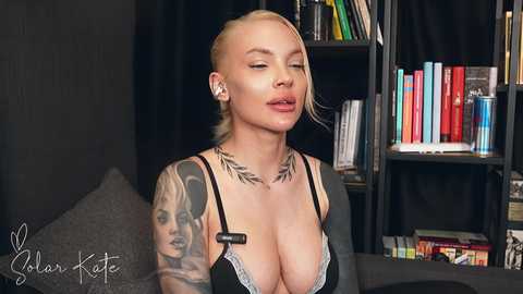 solar_kate @ chaturbate on 20250930