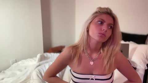 summerclarke2 @ chaturbate on 20250930