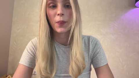 fflloowweerr @ chaturbate on 20251001