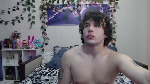 night_angell @ chaturbate on 20251001