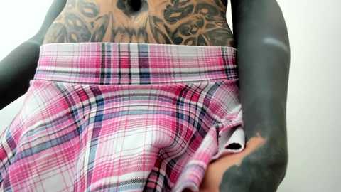 sharpay_evans @ chaturbate on 20251001