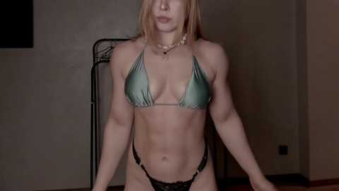 vanillalivitski @ chaturbate on 20251001