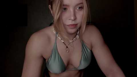 vanillalivitski @ chaturbate on 20251001