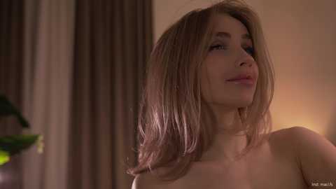 alissa_wxw @ chaturbate on 20251002