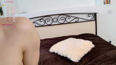 hotel_california_ @ chaturbate on 20251002