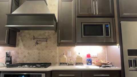 hungkingg22 @ chaturbate on 20251002