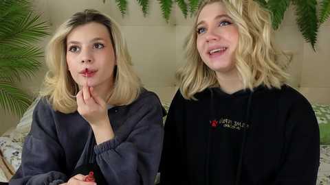 pinkadele @ chaturbate on 20251002