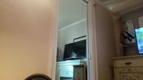 luvkoko @ chaturbate on 20251003