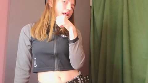 pamilarakestraw @ chaturbate on 20251003