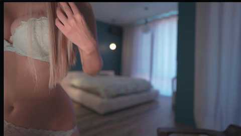 _protea @ chaturbate on 20251004