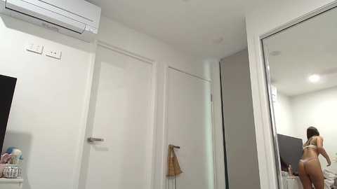 avabrooks @ chaturbate on 20251004