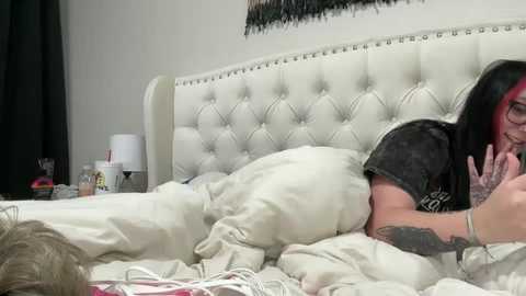 iveyjade33 @ chaturbate on 20251004