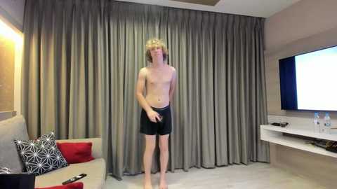 leo_wildd @ chaturbate on 20251004