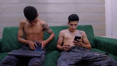 soccer_hot @ chaturbate on 20251004