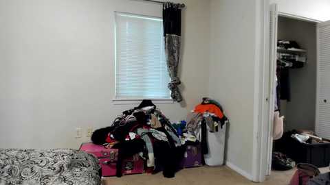 jerilynn @ chaturbate on 20251006