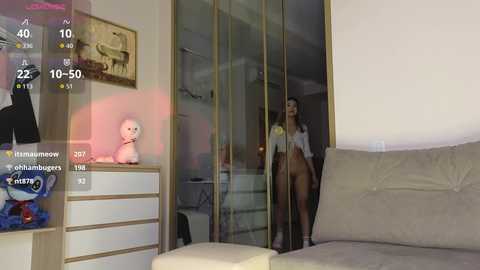 love_peace_here @ chaturbate on 20251006