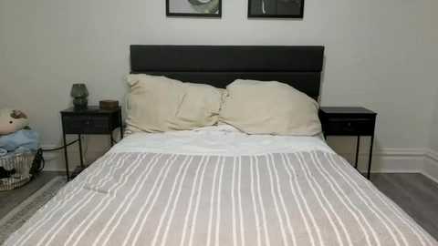 scarletterose_504259 @ chaturbate on 20251006