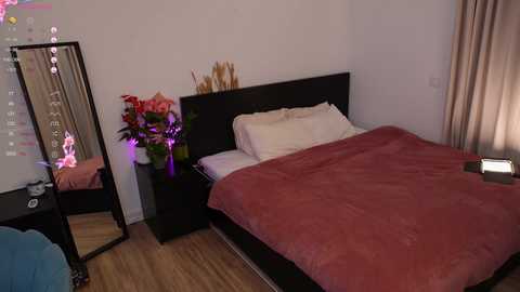 yess_kiki @ chaturbate on 20251006