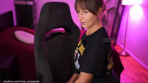 yours_anastasia @ chaturbate on 20251006