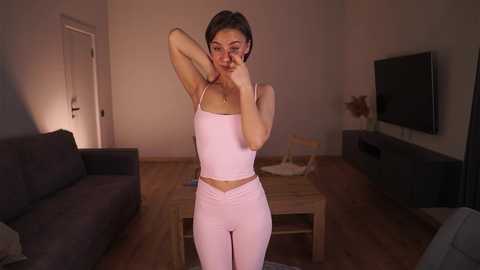 elannand @ chaturbate on 20251007