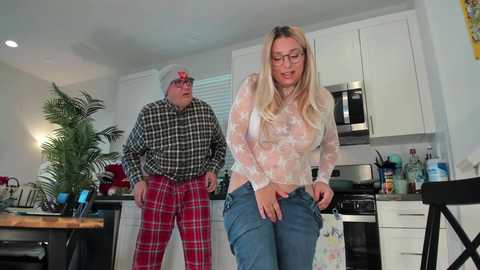 realtoxxxmaria @ chaturbate on 20251007