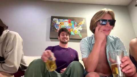 college_packing_8 @ chaturbate on 20251008