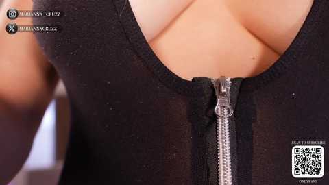 mariannacruzz @ chaturbate on 20251008