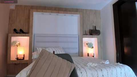 veronica_garciaa @ chaturbate on 20251008